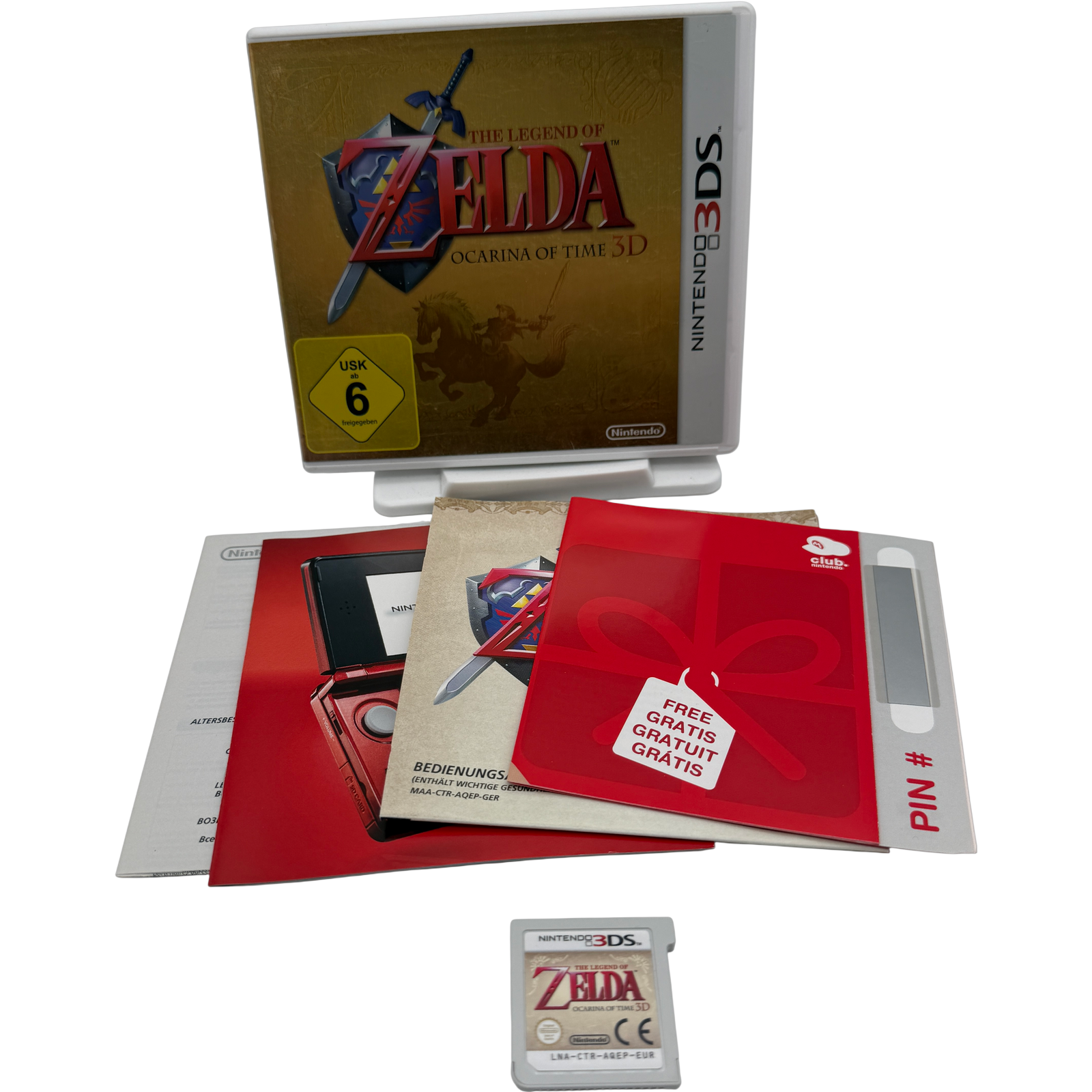 The Legend of Zelda Ocarina of Time 3D - Gold Cover OVP